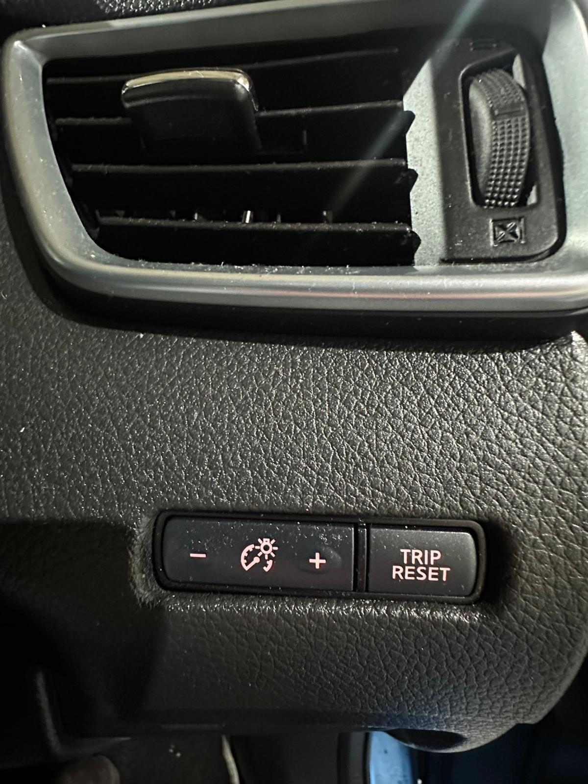 Used Nissan Qashqai 2017 for sale - 78158306: Photo 30