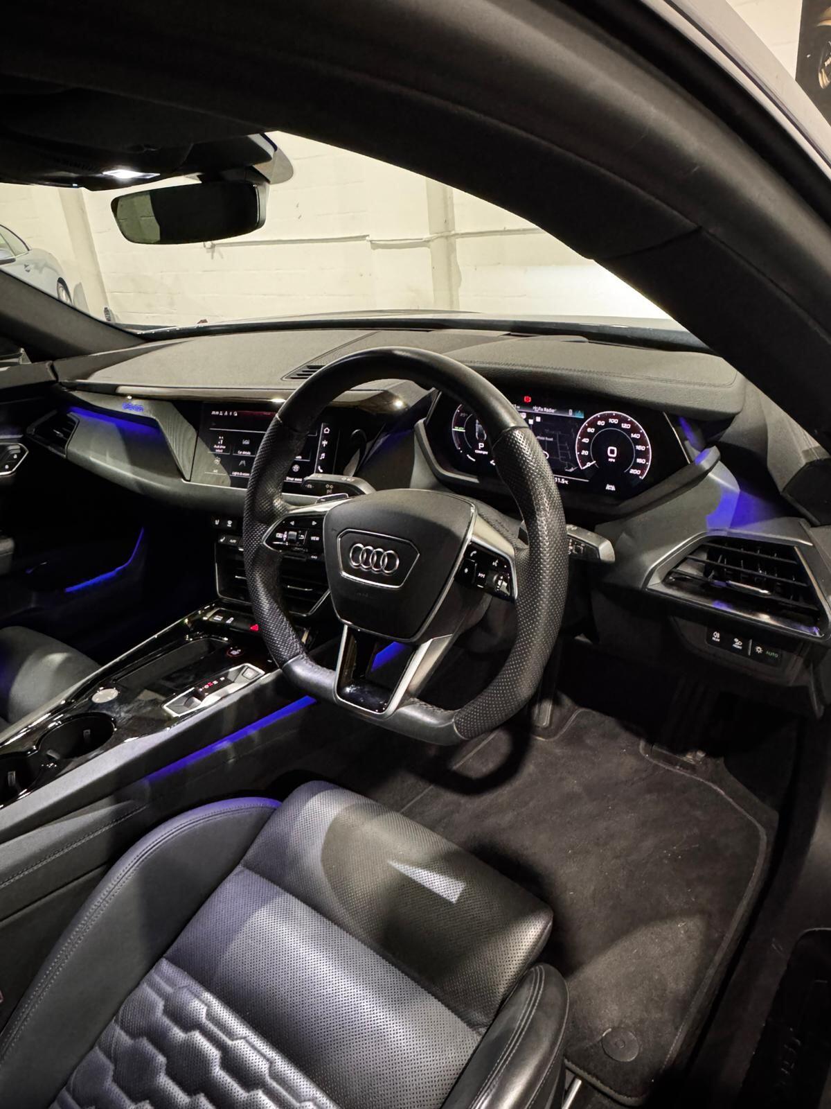 Used Audi e-tron GT 2021 for sale - 78158305: Photo 12