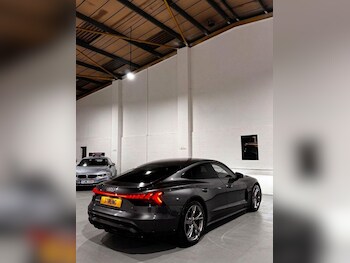 Used Audi e-tron GT 2021 for sale - 78158305: Photo