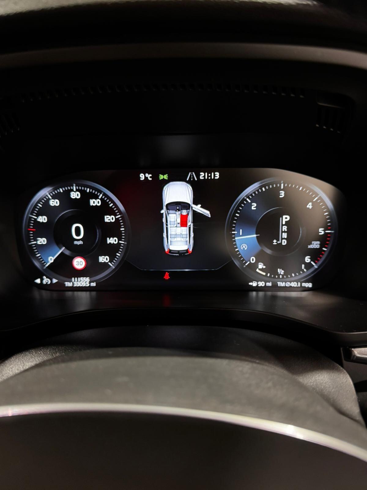 Used Volvo XC60 2018 for sale - 78158315: Photo 15