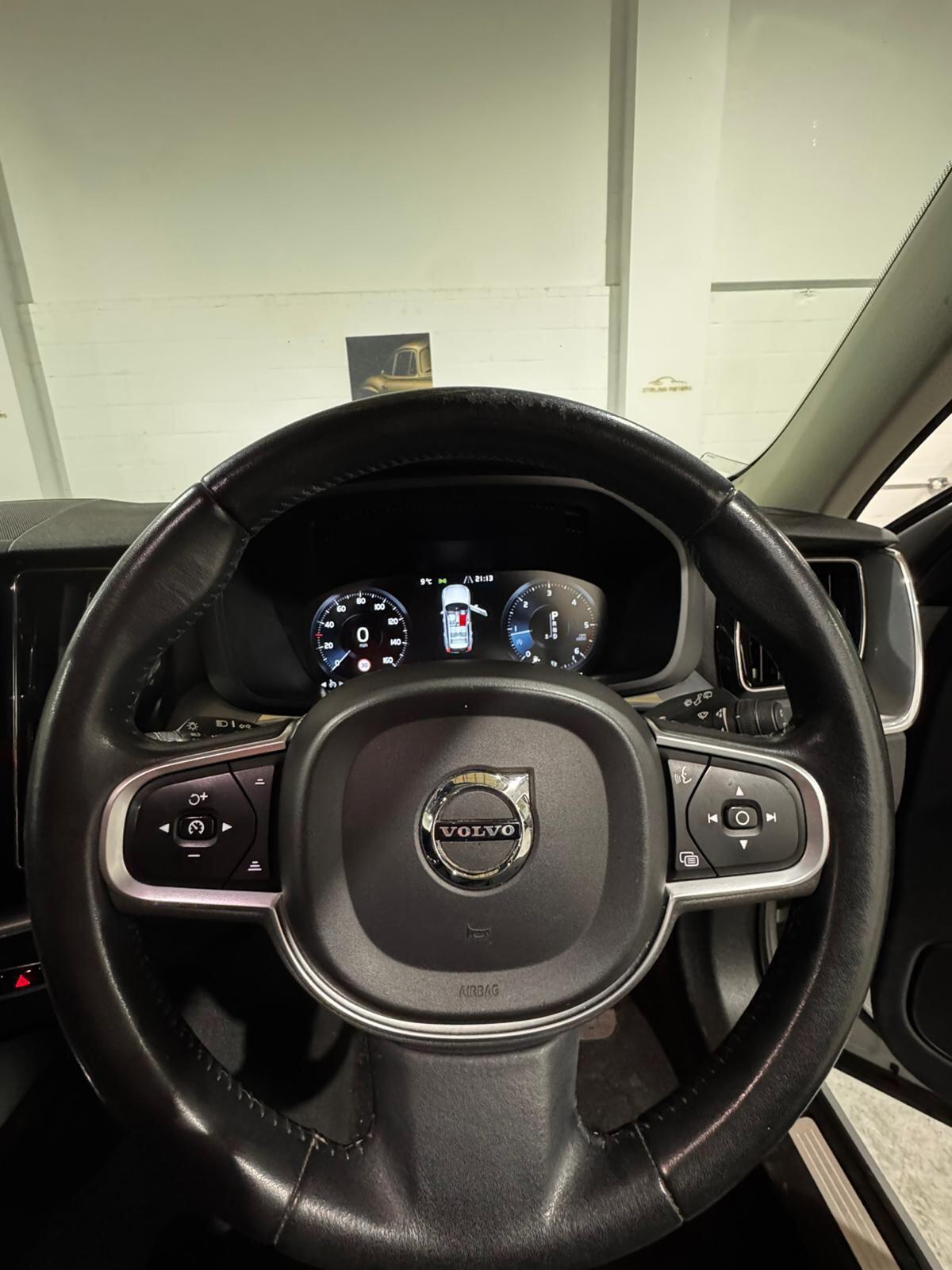 Used Volvo XC60 2018 for sale - 78158315: Photo 18