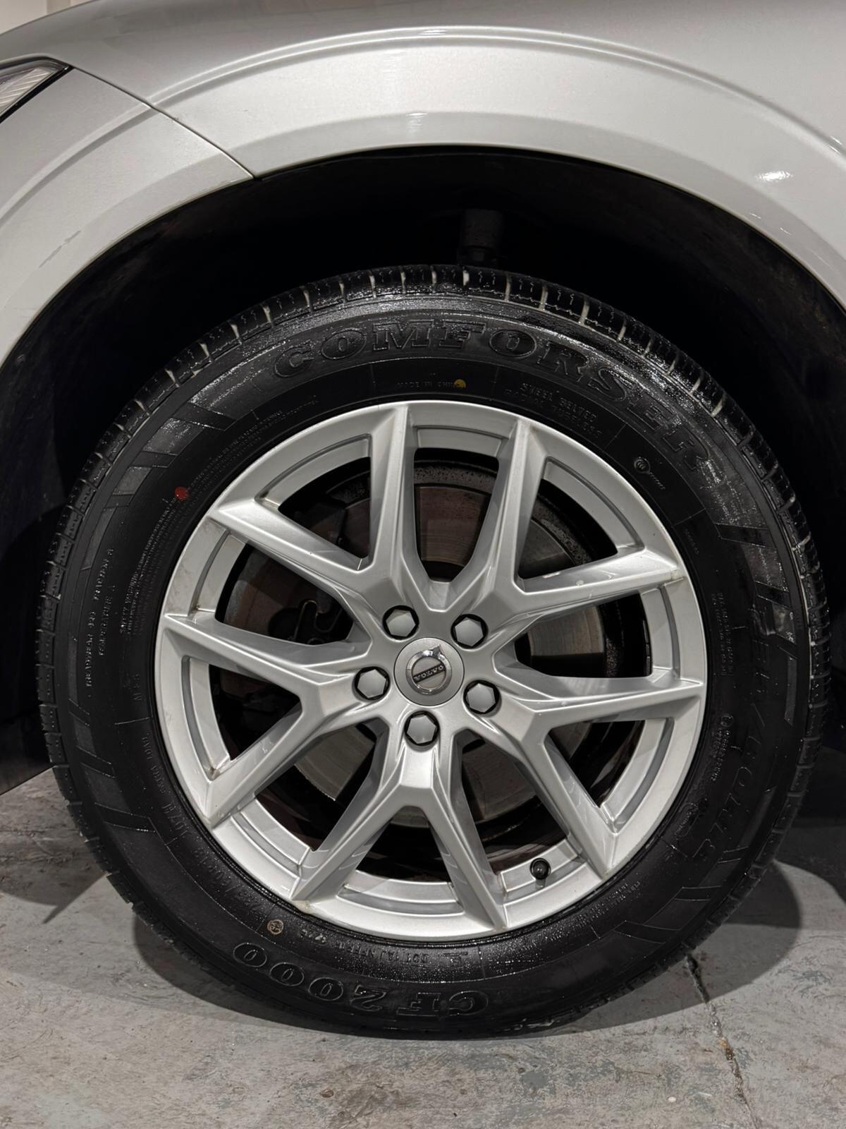 Used Volvo XC60 2018 for sale - 78158315: Photo 40