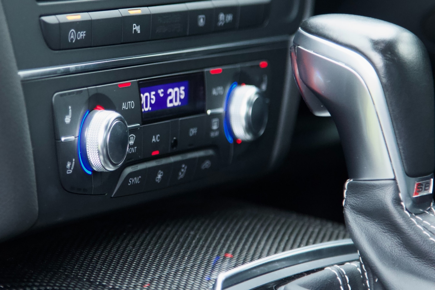 Used Audi S6 Saloon 2015 for sale - 77947343: Photo 10