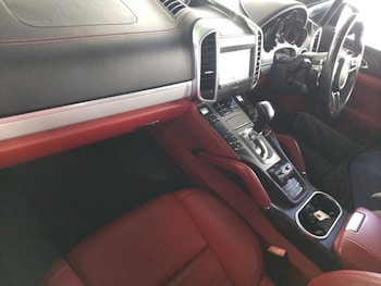 Used Porsche Cayenne 2015 for sale - 78740171: Photo