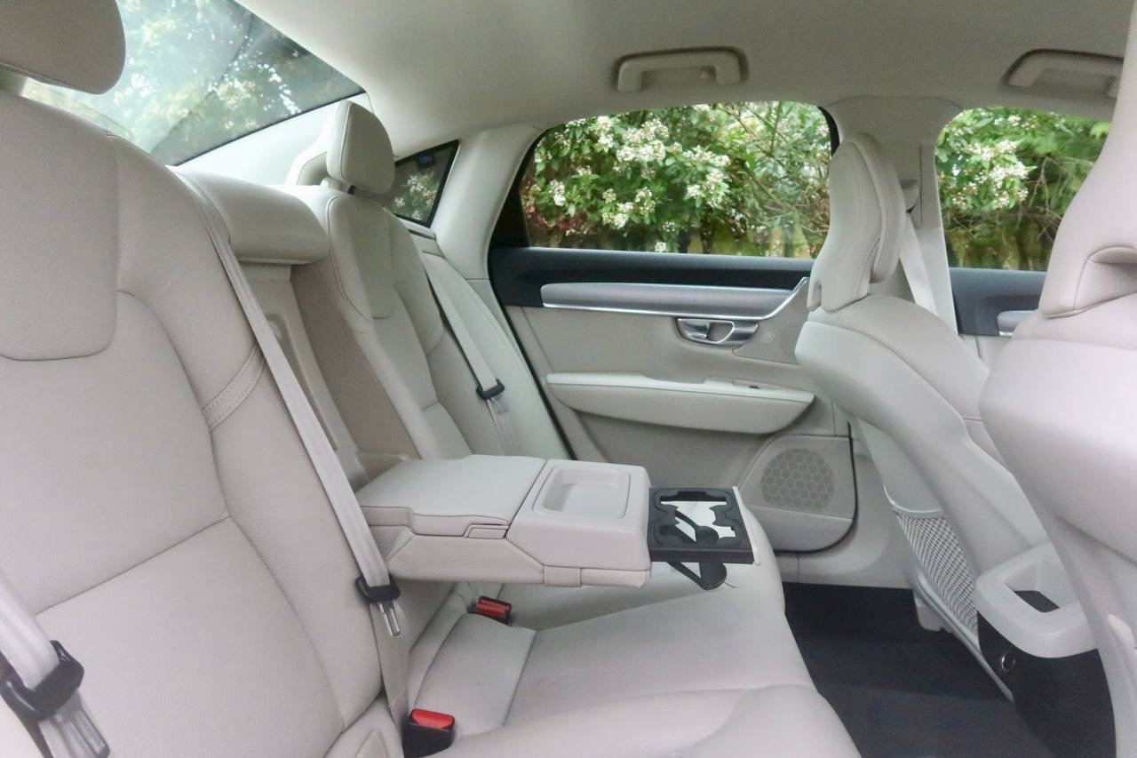 Used Volvo S90 2018 for sale - 77533607: Photo 3