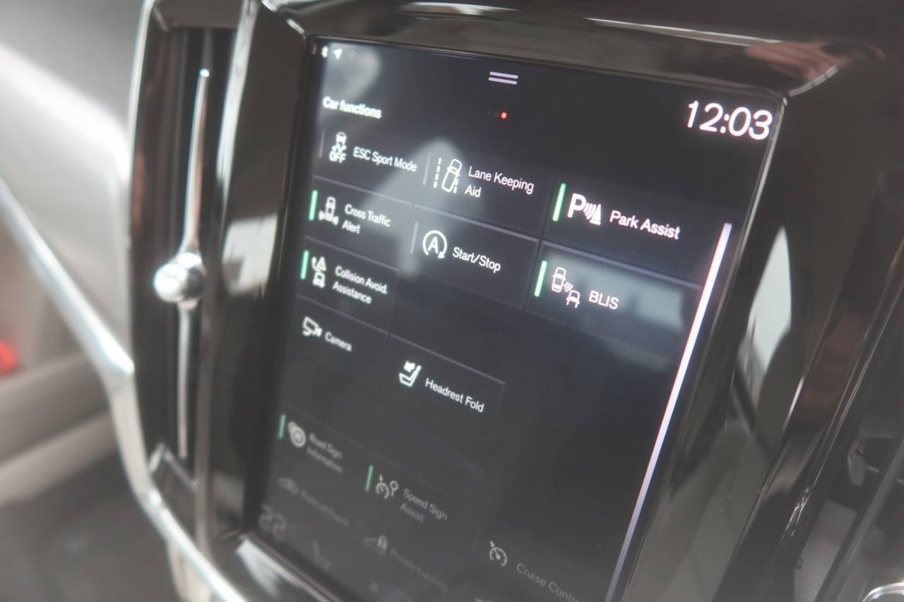 Used Volvo S90 2018 for sale - 77533607: Photo 48