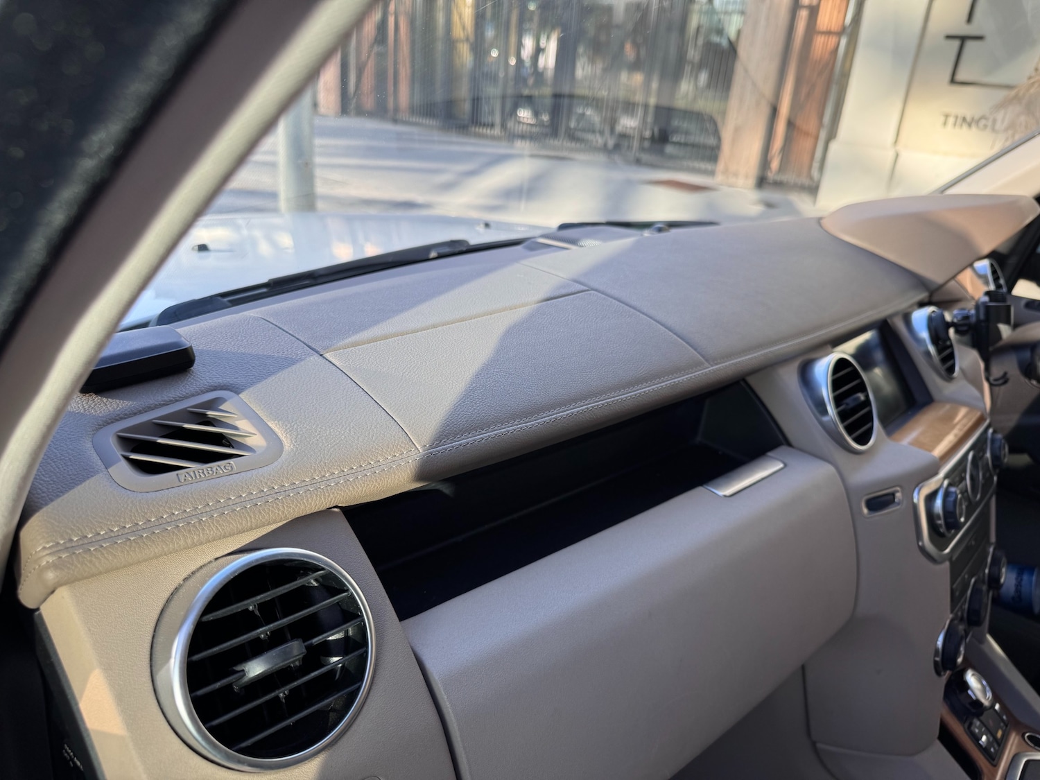 Used Land Rover Discovery 2012 for sale - 77446439: Photo 25