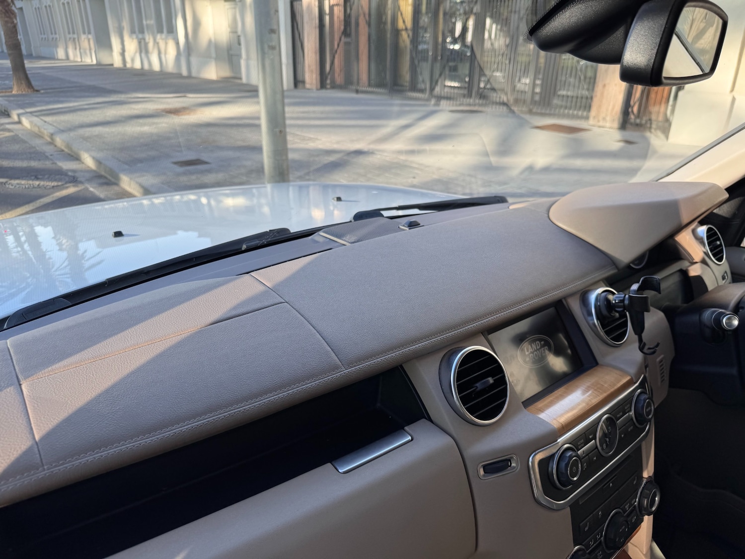 Used Land Rover Discovery 2012 for sale - 77446439: Photo 26