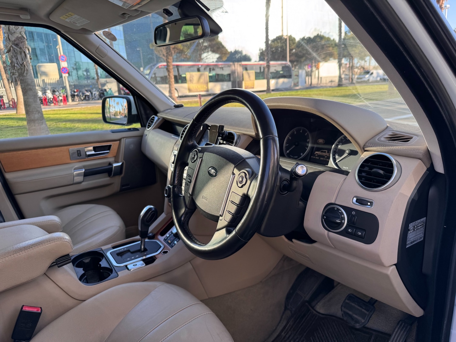 Used Land Rover Discovery 2012 for sale - 77446439: Photo 30