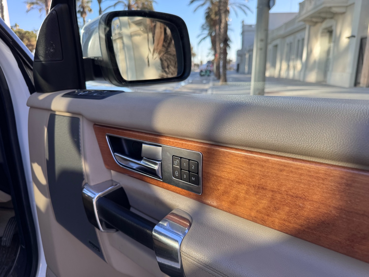 Used Land Rover Discovery 2012 for sale - 77446439: Photo 31