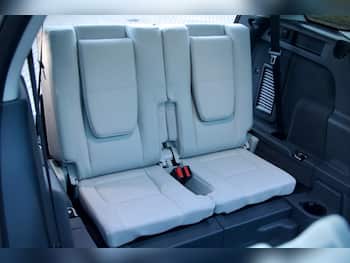 Used Land Rover Discovery Sport 2015 for sale - 79692648: Photo