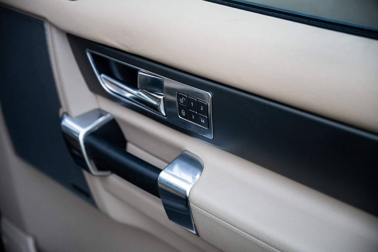 Used Land Rover Discovery 2011 for sale - 77370735: Photo 44