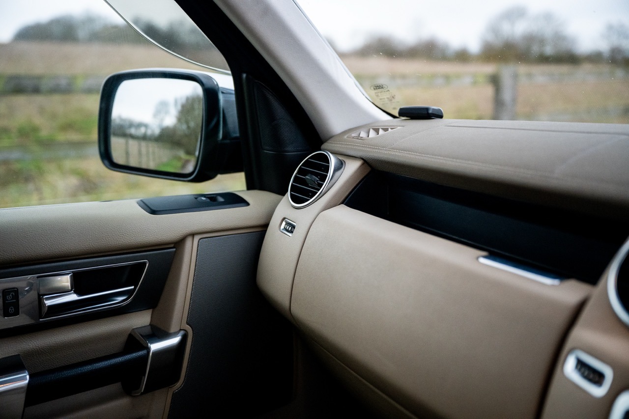 Used Land Rover Discovery 2011 for sale - 77370735: Photo 71