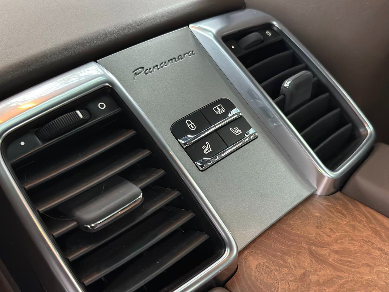 Used Porsche Panamera 2014 for sale - 77370870: Photo 20