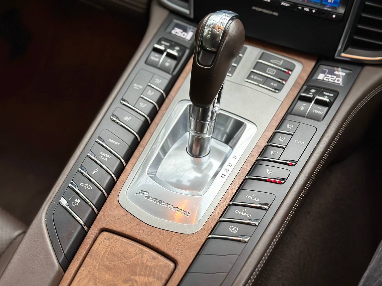 Used Porsche Panamera 2014 for sale - 77370870: Photo 53