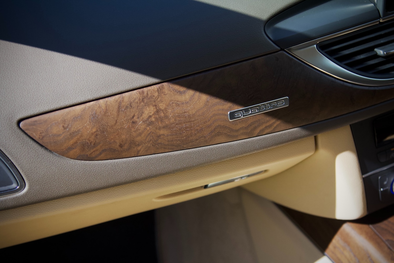 Used Audi A6 2012 for sale - 78219817: Photo 37