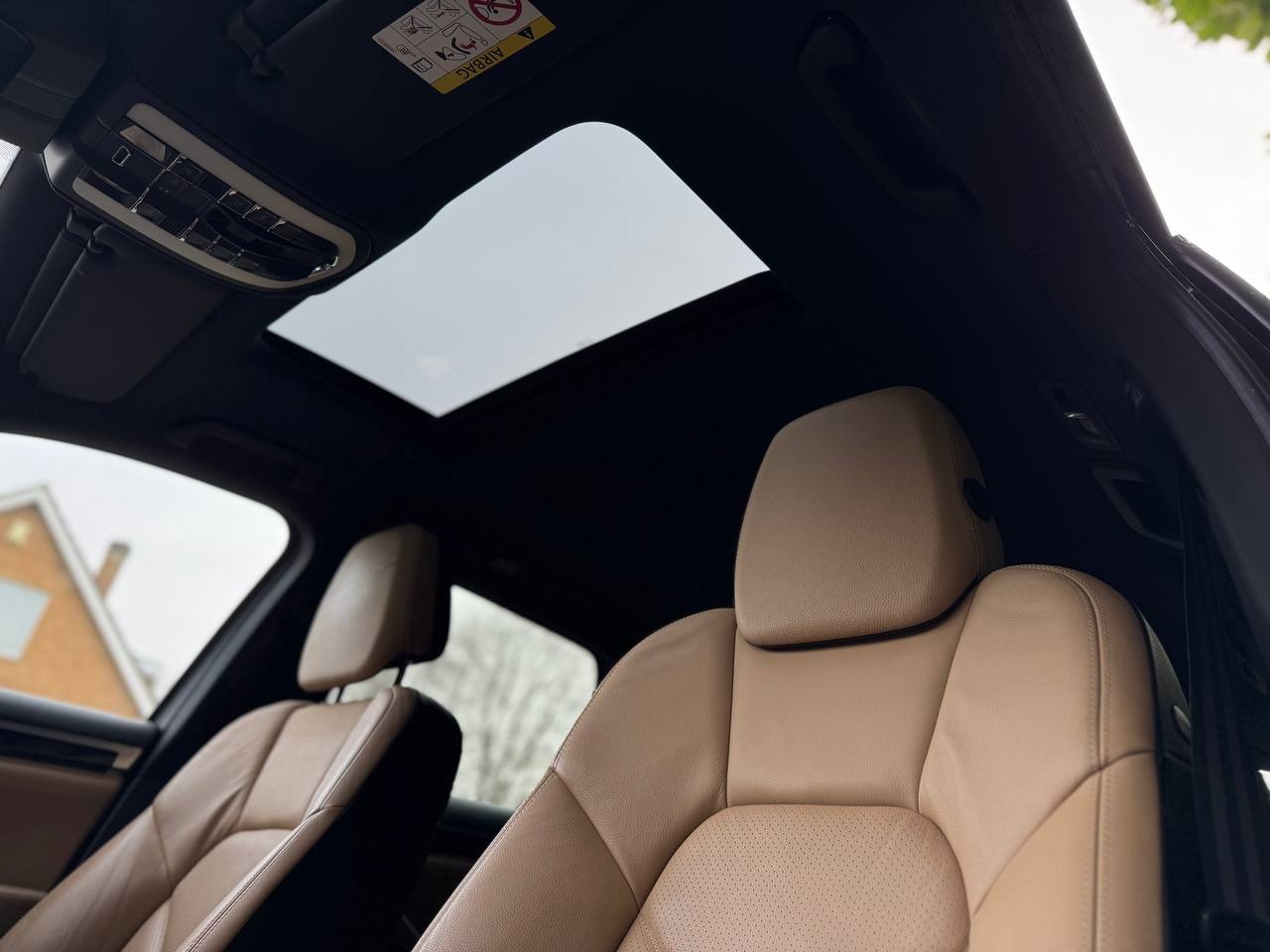 Used Porsche Cayenne 2016 for sale - 77610101: Photo 12