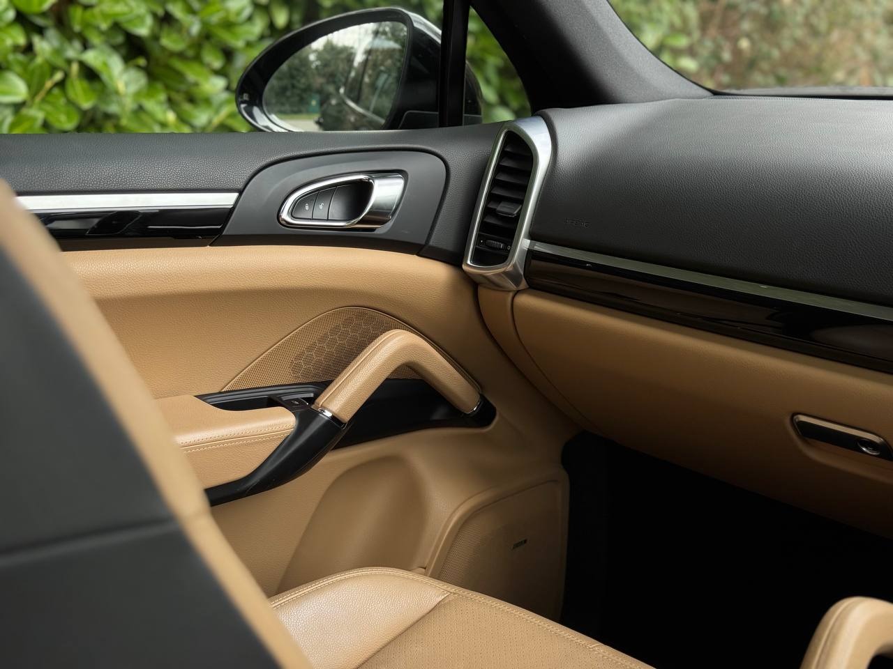 Used Porsche Cayenne 2016 for sale - 77610101: Photo 51