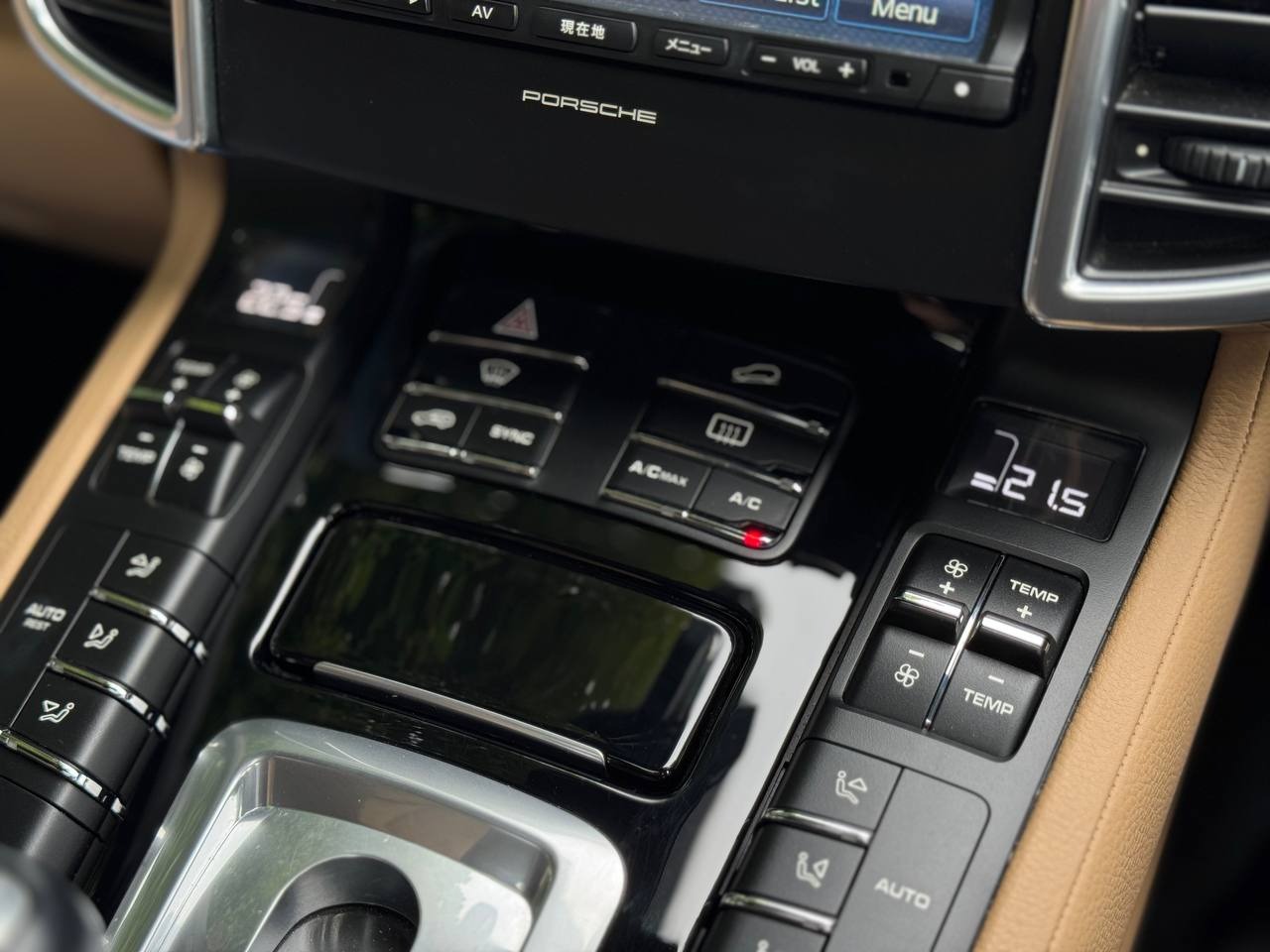 Used Porsche Cayenne 2016 for sale - 77610101: Photo 96