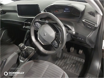 Used Peugeot 2008 2022 for sale - 77017574: Photo