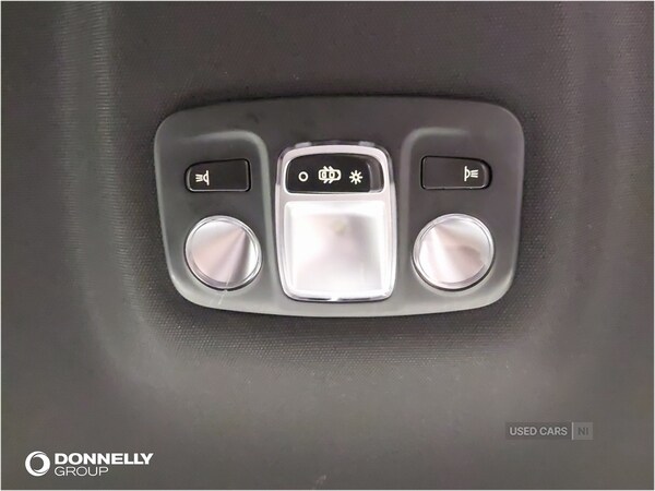 Used Peugeot 5008 2023 for sale - 76433656: Photo 32