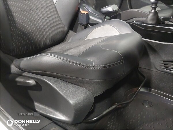 Used Peugeot 2008 2018 for sale - 76753917: Photo 32