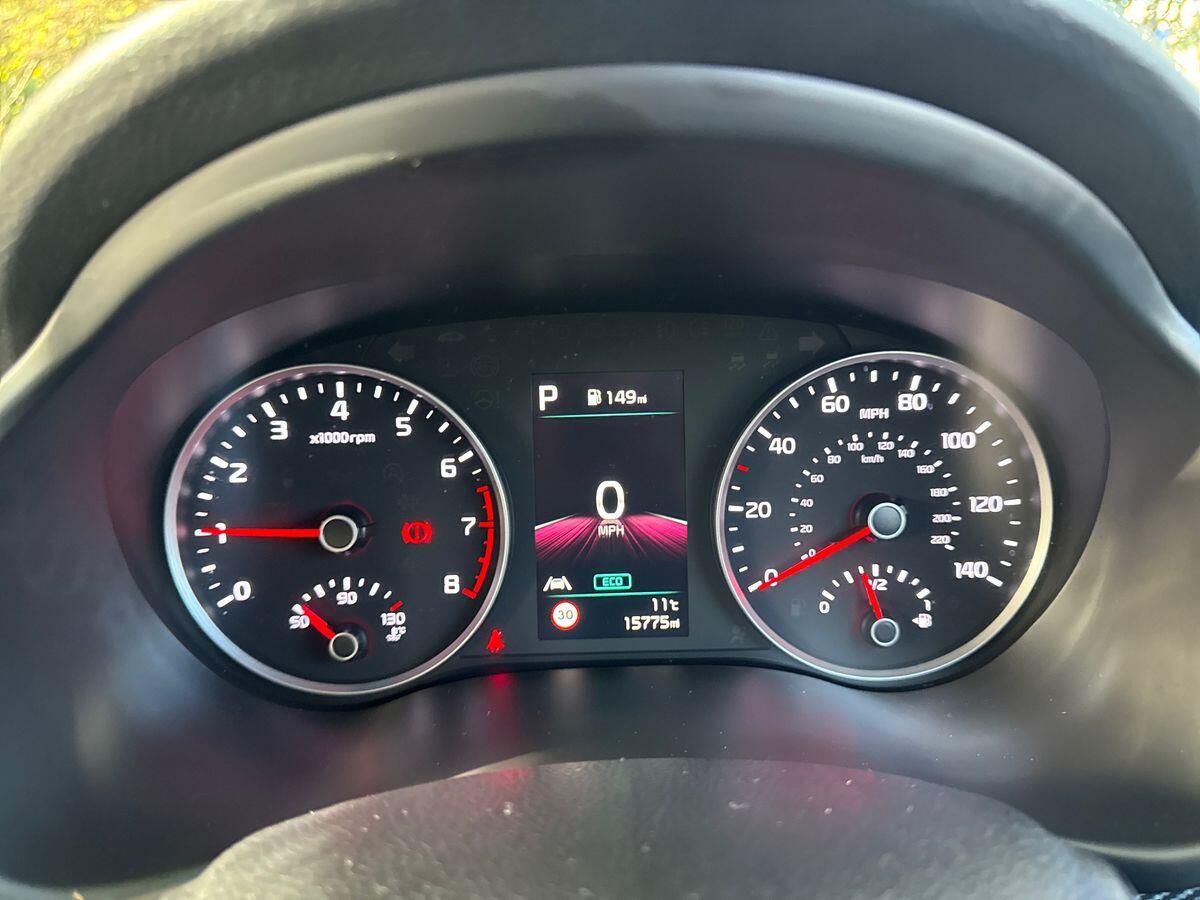 Used Kia Stonic 2023 for sale - 76294429: Photo 17