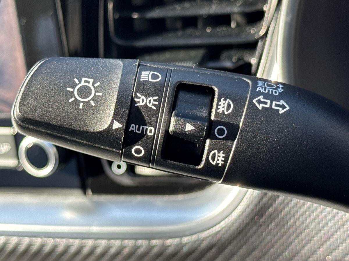 Used Kia Stonic 2023 for sale - 76294429: Photo 23