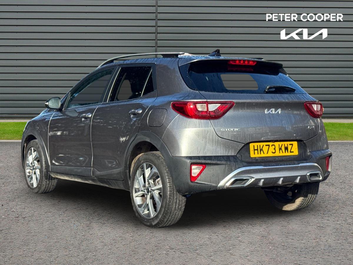 Used Kia Stonic 2023 for sale - 76294429: Photo 3
