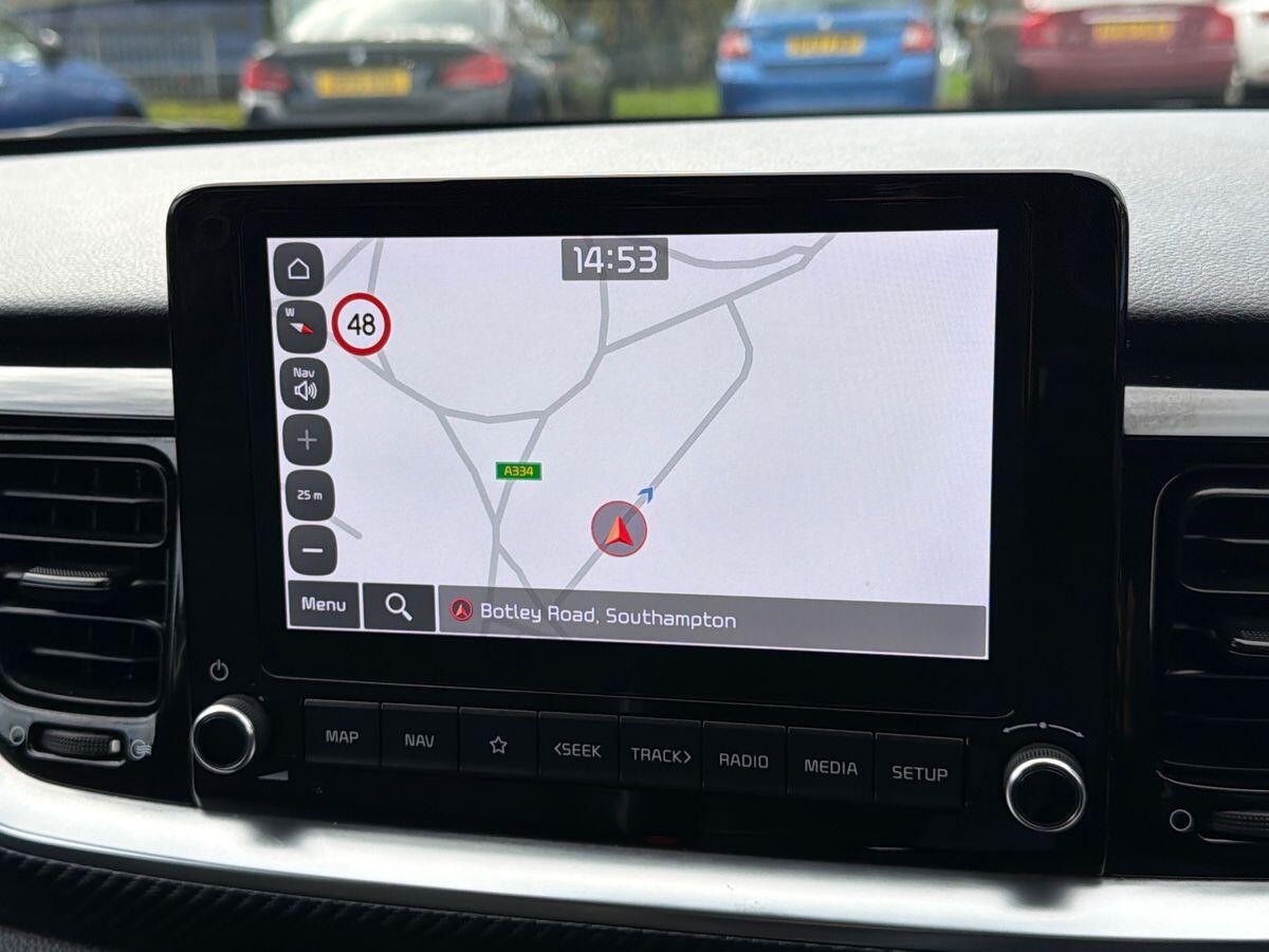 Used Kia Stonic 2023 for sale - 76294429: Photo 36