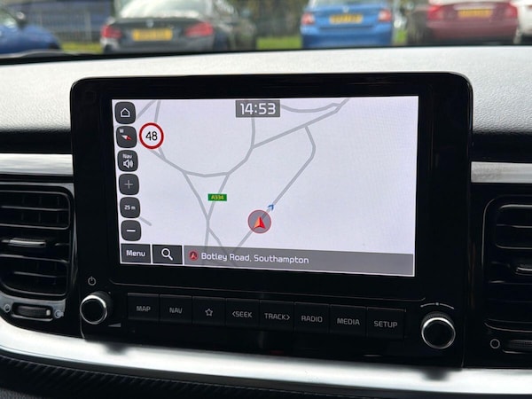 Used Kia Stonic 2023 for sale - 76294429: Photo 36