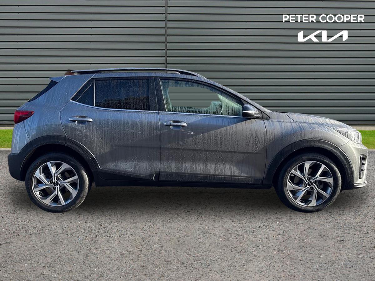 Used Kia Stonic 2023 for sale - 76294429: Photo 4