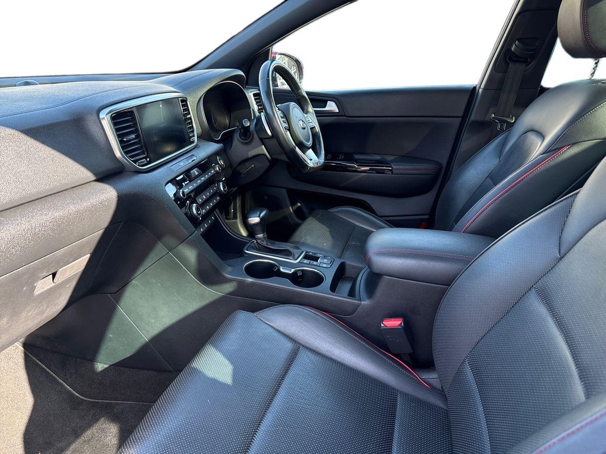 Used Kia Sportage 2018 for sale - 76001226: Photo 2