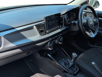 Used Kia Rio 2023 for sale - 79116051: Photo