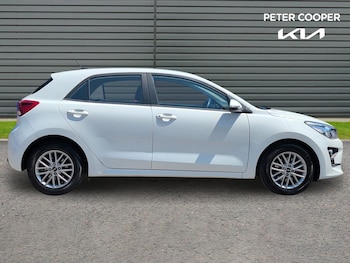 Used Kia Rio 2023 for sale - 79116051: Photo