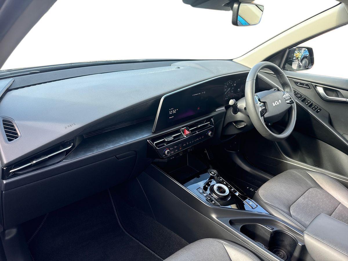 Used Kia Niro 2024 for sale - 76159247: Photo 2