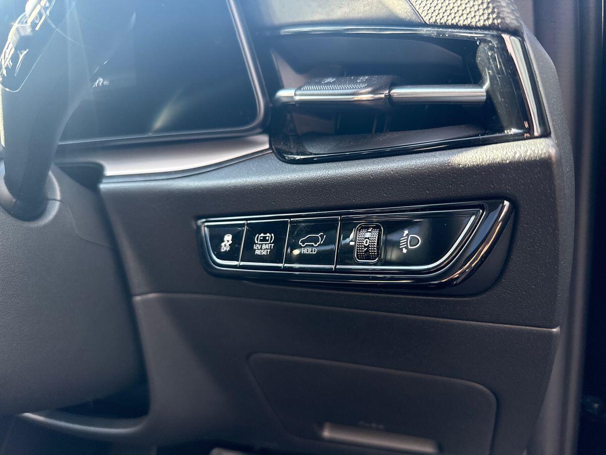 Used Kia Niro 2024 for sale - 76159247: Photo 30