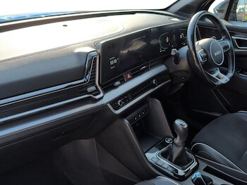 Used Kia Sportage 2022 for sale - 77647137: Photo