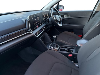 Used Kia Sportage 2023 for sale - 76498769: Photo