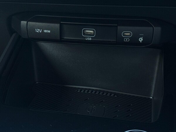 Used Kia Niro 2023 for sale - 76227409: Photo 25