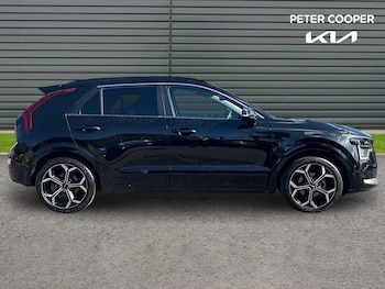 Used Kia Niro 2023 for sale - 76227409: Photo 4