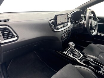 Used Kia XCeed 2023 for sale - 78170705: Photo