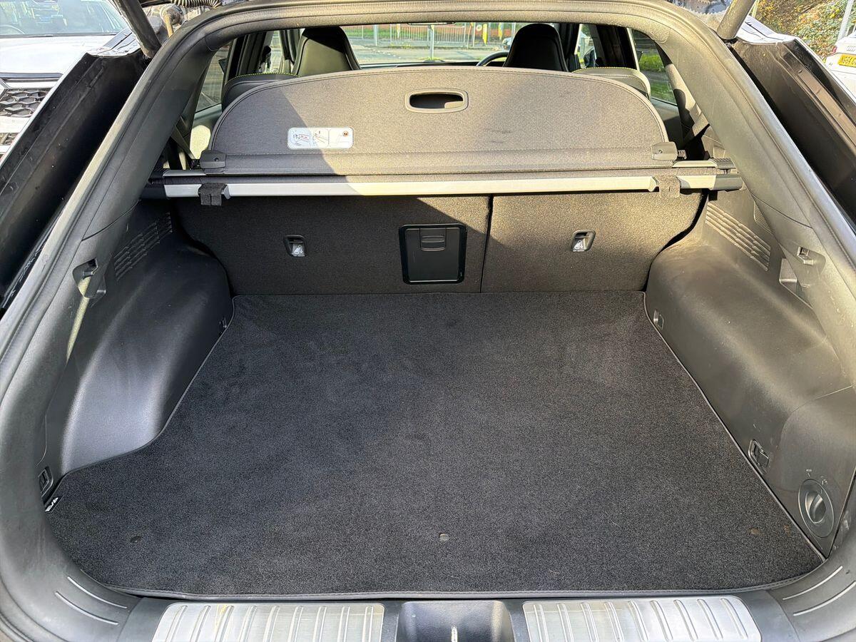 Used Kia EV6 2023 for sale - 76780742: Photo 11