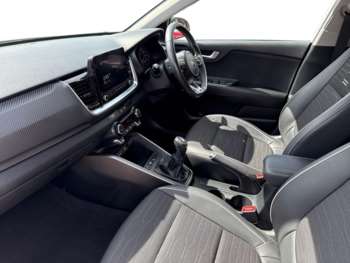 Used Kia Stonic 2021 for sale - 74758563: Photo