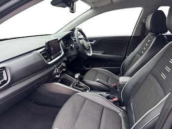 Used Kia Stonic 2025 for sale - 78204226: Photo
