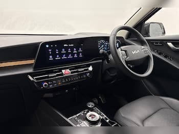 Used Kia Niro 2023 for sale - 79711636: Photo