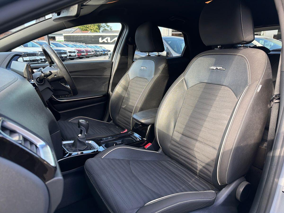 Used Kia XCeed 2023 for sale - 75949310: Photo 30