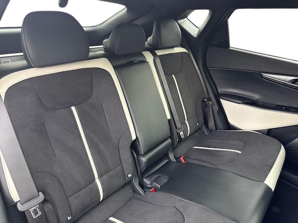 Used Kia EV6 2025 for sale - 75214194: Photo 8