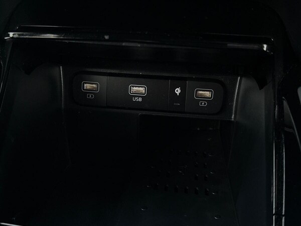 Used Kia Sorento 2023 for sale - 76108456: Photo 31
