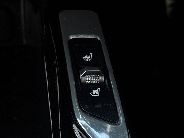 Used Kia Sorento 2023 for sale - 76108456: Photo 33